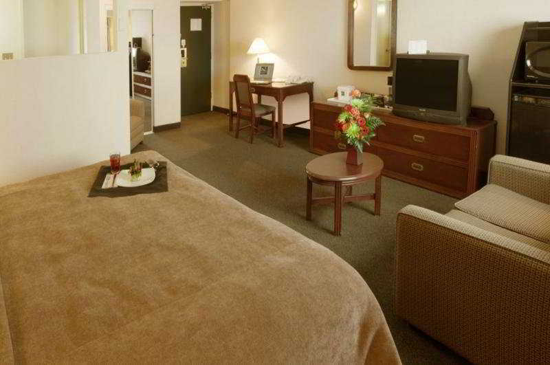 Отель Courtyard By Marriott Regina Downtown Номер фото